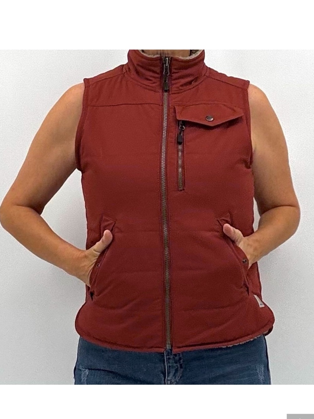 Carhartt Amoret Gorpcore Quilted Sherpa Reversible Water Repellent Gilet Vest